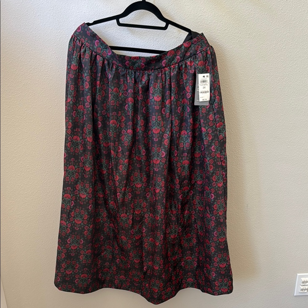 Red Pleated A-Line Midi Skirt for Work